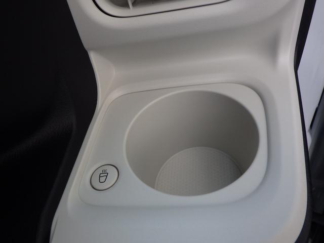 ムーヴキャンバス ストライプスＧ　シャイニングホワイト／レーザーブルー　３ｋｍ・届出済未使用車　ＬＥＤヘッドライト＆フォグランプ　両側電動スライドドア　２シートヒーター　バックカメラ＆ステリモ　純正フロアマット＆サイドバイザー（54枚目）