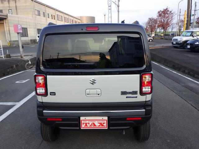 ハスラー タフワイルド　純正９インチフルセグナビ・ディスプレイオーディオ　スマホ・アップルカープレイ・アンドロイドオート対応　ブルートゥース　ＤＶＤ／ＣＤ／ＵＳＢ　全周囲モニター　ＨＵＳＴＬＥＲエンブレム　ルーフレール（6枚目）