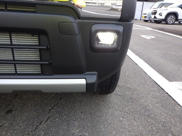 ハスラー タフワイルド 純正9インチフルセグナビ・ディスプレイオーディオ スマホ・アップルカープレイ・アンドロイドオート対応 ブルートゥース DVD/CD/USB 全周囲モニター HUSTLERエンブレム ルーフレール(12枚目)