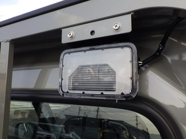 キャリイトラック ＫＣエアコン・パワステ農繁仕様　４ＷＤ　４ＡＴ　オートライト　オートハイビーム　パワーウインド　キーレスエントリー　三方開プロテクターゴム　鳥居ゲートゴム　リアゲートチェーン　作業灯　ＬＥＤ室内灯　衝突被害軽減ブレーキ（15枚目）