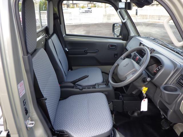 キャリイトラック ＫＣエアコン・パワステ農繁仕様　４ＷＤ　４ＡＴ　オートライト　オートハイビーム　パワーウインド　キーレスエントリー　三方開プロテクターゴム　鳥居ゲートゴム　リアゲートチェーン　作業灯　ＬＥＤ室内灯　衝突被害軽減ブレーキ（19枚目）