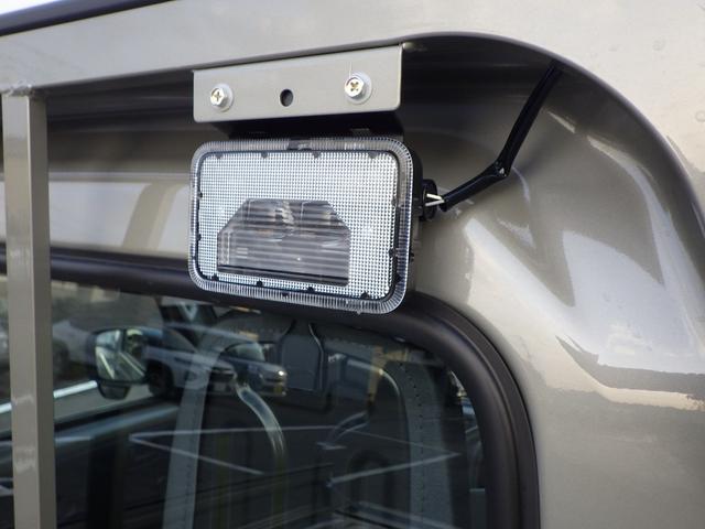 キャリイトラック ＫＣエアコン・パワステ農繁仕様　４ＷＤ　４ＡＴ　オートライト　オートハイビーム　パワーウインド　キーレスエントリー　三方開プロテクターゴム　鳥居ゲートゴム　リアゲートチェーン　作業灯　ＬＥＤ室内灯　衝突被害軽減ブレーキ（17枚目）