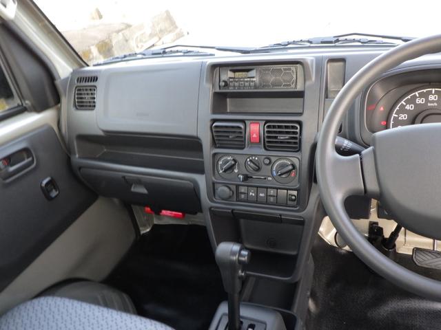 キャリイトラック ＫＣエアコン・パワステ農繁仕様　４ＷＤ　４ＡＴ　オートライト　オートハイビーム　パワーウインド　キーレスエントリー　三方開プロテクターゴム　鳥居ゲートゴム　リアゲートチェーン　作業灯　ＬＥＤ室内灯　衝突被害軽減ブレーキ（23枚目）