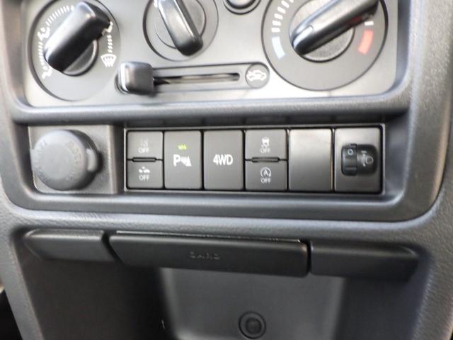 キャリイトラック ＫＣエアコン・パワステ農繁仕様　４ＷＤ　４ＡＴ　オートライト　オートハイビーム　パワーウインド　キーレスエントリー　三方開プロテクターゴム　鳥居ゲートゴム　リアゲートチェーン　作業灯　ＬＥＤ室内灯　衝突被害軽減ブレーキ（39枚目）