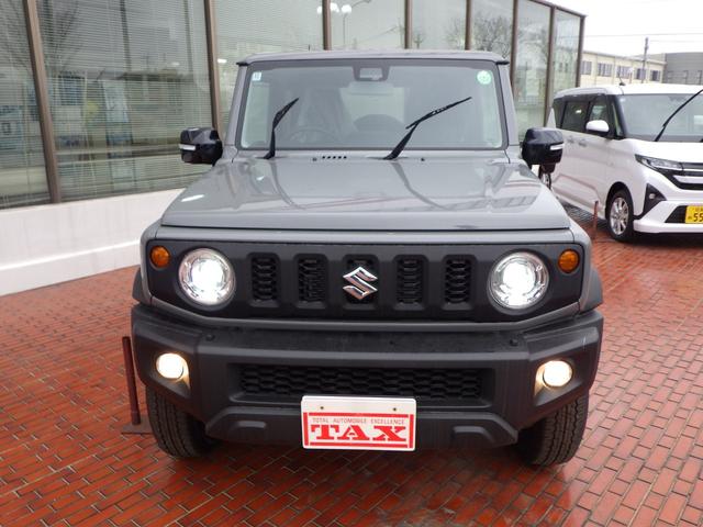 ジムニーシエラ JC 5km 有効車検期限9/12 前後衝突被害軽減ブレーキ アダプティブクルーズコントロール LEDヘッドライト フォグランプ 2シートヒーター 15インチアルミホイール 登録済未使用車 展示車UP(2枚目)