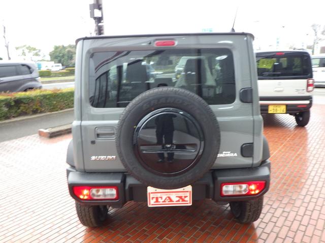 ジムニーシエラ JC 5km 有効車検期限9/12 前後衝突被害軽減ブレーキ アダプティブクルーズコントロール LEDヘッドライト フォグランプ 2シートヒーター 15インチアルミホイール 登録済未使用車 展示車UP(6枚目)