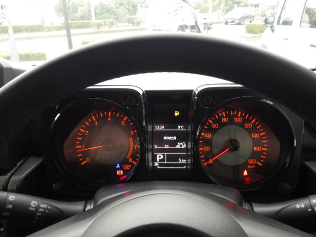 ジムニーシエラ JC 5km 有効車検期限9/12 前後衝突被害軽減ブレーキ アダプティブクルーズコントロール LEDヘッドライト フォグランプ 2シートヒーター 15インチアルミホイール 登録済未使用車 展示車UP(43枚目)