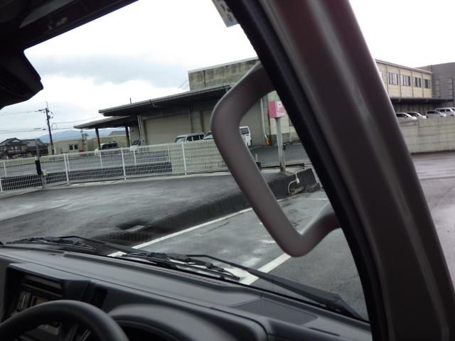 キャリイトラック ＫＸ　高低速２段切替式パートタイム４ＷＤ　デフロック機構電動格納ミラー　ＬＥＤヘッドライト　フォグランプ　パワーウインド　キーレス　純正ＣＤ　２スピーカー　リアゲートチェーン　作業灯　ＬＥＤ室内灯（26枚目）