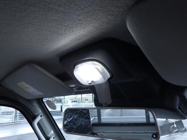 キャリイトラック ＫＸ　高低速２段切替式パートタイム４ＷＤ　デフロック機構電動格納ミラー　ＬＥＤヘッドライト　フォグランプ　パワーウインド　キーレス　純正ＣＤ　２スピーカー　リアゲートチェーン　作業灯　ＬＥＤ室内灯（27枚目）