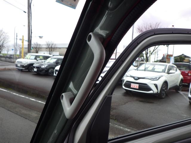 キャリイトラック ＫＸ　高低速２段切替式パートタイム４ＷＤ　デフロック機構電動格納ミラー　ＬＥＤヘッドライト　フォグランプ　パワーウインド　キーレス　純正ＣＤ　２スピーカー　リアゲートチェーン　作業灯　ＬＥＤ室内灯（35枚目）