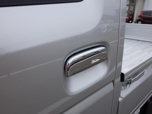 キャリイトラック ＫＸ　高低速２段切替式パートタイム４ＷＤ　デフロック機構電動格納ミラー　ＬＥＤヘッドライト　フォグランプ　パワーウインド　キーレス　純正ＣＤ　２スピーカー　リアゲートチェーン　作業灯　ＬＥＤ室内灯（15枚目）