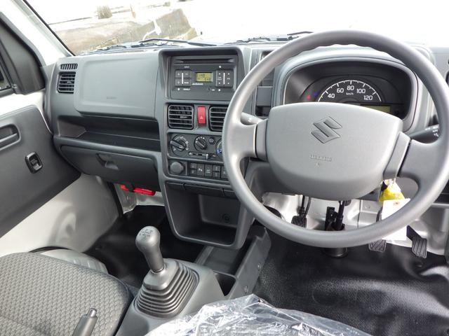 キャリイトラック ＫＸ　高低速２段切替式パートタイム４ＷＤ　デフロック機構電動格納ミラー　ＬＥＤヘッドライト　フォグランプ　パワーウインド　キーレス　純正ＣＤ　２スピーカー　リアゲートチェーン　作業灯　ＬＥＤ室内灯（23枚目）