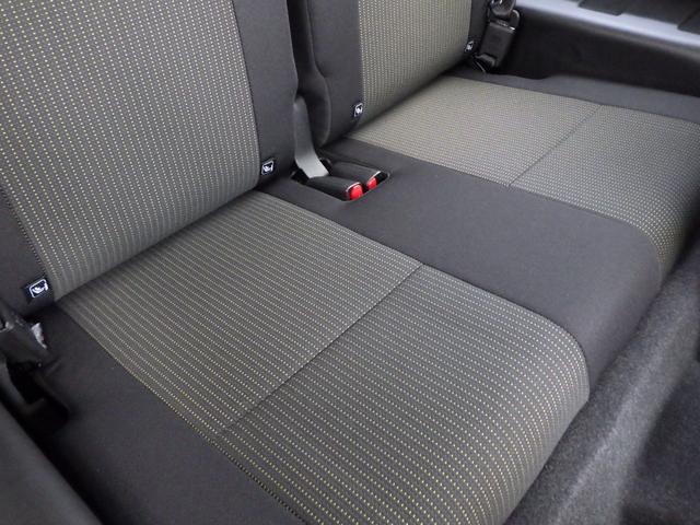 ジムニー ＸＣ　４ｋｍ　有効車検期限１１／１　前後衝突被害軽減ブレーキ　アダプティブクルーズコントロール　ＬＥＤヘッドライト　フォグランプ　２シートヒーター　アルミホイール　登録済未使用車（24枚目）