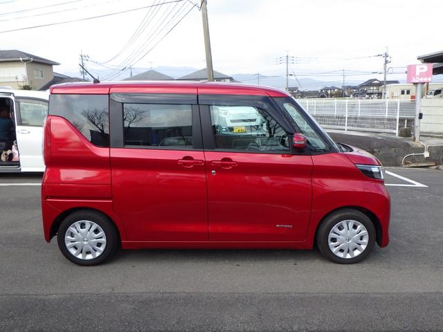 ルークス X 17798km 車検整備 全周囲モニター・アラウンドビューモニター ステリモスイッチ オートライト オートハイビーム 左側電動スライドドア・ハンズフリー機能付き タッチパネル式フルオートエアコン(4枚目)