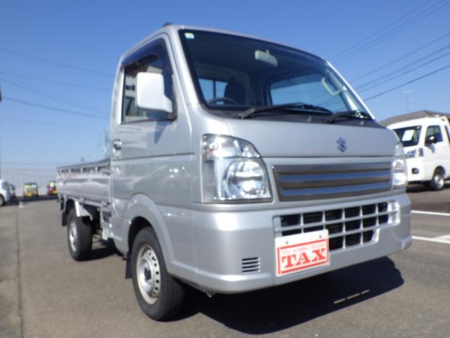 キャリイトラック 農繁スペシャル　車検整備　地元使用ワンオーナー禁煙車　タイヤ４本新品　高低切替レバー４ＷＤ　デフロック　キーレスエントリー　パワーウインド　エアコン　パワステ　作業灯　荷台ゴムマット　三方開ゴム　リアゲートチェーン（10枚目）