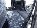 ハイブリッドＸＳ　４ｋｍ　届出済未使用車　左右後部座席シートオットマン　両側電動スライド　ＬＥＤヘッドライト＆フォグ　ヘッドアップディスプレイ　２シートヒーター　室内サーキュレータ　左右リアドアロールサンシェード（32枚目）