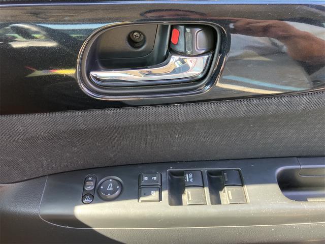 Ｎ－ＢＯＸカスタム Ｇ・Ｌパッケージ　ナビＴＶ　Ｂモニター　パワースライドドア　ミラーウィンカー　ＨＩＤ　スマートキー　プッシュスタートボタン　アルミホイール（9枚目）