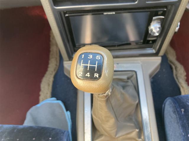 NISSAN LAUREL MEDALIST TURBO