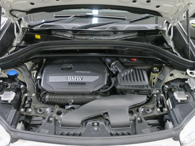 Ｘ１ ｘＤｒｉｖｅ　２０ｉ　ｘライン　ハイラインパッケージ　ワンオーナー　ブラックレザーシート　シートヒーター　運転席シートメモリー　純正ナビ　ＢＴ接続　バックカメラ　前後ソナー　アクティブクルコン　パワーバックドア（16枚目）