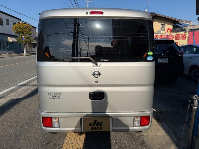 ＮＶ１００クリッパーバン ＤＸ　１オーナー　５ドア　集中ドアロック　プライバシーガラス　取説　整備手帳（6枚目）