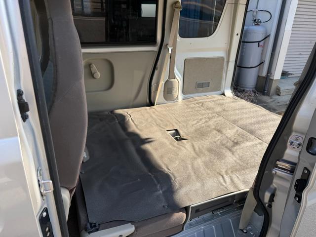 ＮＶ１００クリッパーバン ＤＸ　１オーナー　５ドア　集中ドアロック　プライバシーガラス　取説　整備手帳（10枚目）