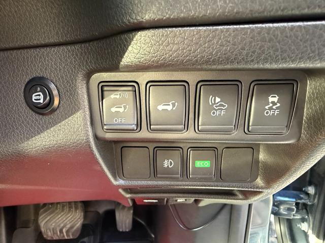 エクストレイル ２０Ｘ　ハイブリッド　エマージェンシーブレーキＰ　全国対応２年３万キロ保証　１オーナー　取説　整備手帳　純正ナビ　リアフリップダウンモニター　スマートルームミラー（27枚目）