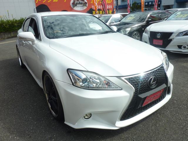 ＩＳ ＩＳ２５０　バージョンＬ　中期モデル　スピンドルフロントエアロバンパー　ルーフ＆リアスポ　社外ヘッドライト　本皮エアーシート　テイン車高調　ＷＯＲＫ１９アルミ　車検令和９年６月　ＨＤＤナビ　バックモニター　リア３面フィルム（4枚目）