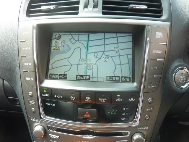 ＩＳ ＩＳ２５０　バージョンＬ　中期モデル　スピンドルフロントエアロバンパー　ルーフ＆リアスポ　社外ヘッドライト　本皮エアーシート　テイン車高調　ＷＯＲＫ１９アルミ　車検令和９年６月　ＨＤＤナビ　バックモニター　リア３面フィルム（11枚目）