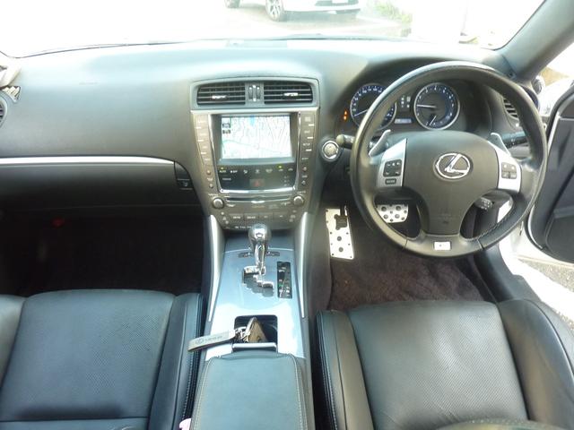 IS IS250 Fスポーツ 後期型 サンルーフ 本皮 車高調 19アルミ カールソンマフラー 三眼LEDシーケンシャルヘッドライト ファイバーテール HDDナビ Bluetooth DVD再生 テレビキット(12枚目)