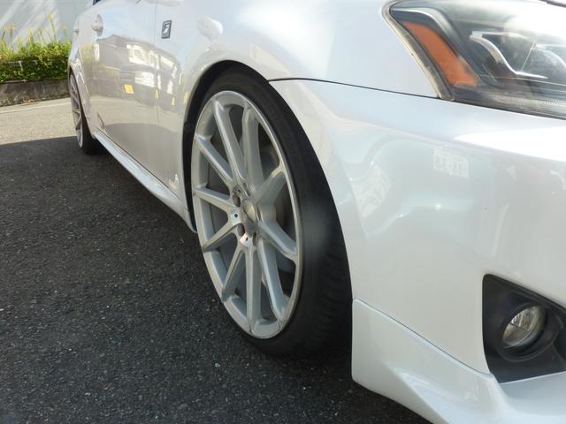 IS IS250 Fスポーツ 後期型 サンルーフ 本皮 車高調 19アルミ カールソンマフラー 三眼LEDシーケンシャルヘッドライト ファイバーテール HDDナビ Bluetooth DVD再生 テレビキット(23枚目)