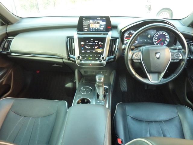 クラウンハイブリッド ＲＳアドバンス　２年保証ＯＰ全皮エアーシート　ＳＤナビ　Ｂｌｕｅｔｏｏｔｈ　ＤＶＤ再生　テレビキット　ウインドウディスプレイ　バックモニター　ハンドルヒーター　ＢＳＭ　クリアランスソナー　ＲＣＴＡ（7枚目）