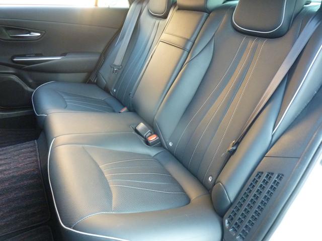 クラウンハイブリッド ＲＳアドバンス　２年保証ＯＰ全皮エアーシート　ＳＤナビ　Ｂｌｕｅｔｏｏｔｈ　ＤＶＤ再生　テレビキット　ウインドウディスプレイ　バックモニター　ハンドルヒーター　ＢＳＭ　クリアランスソナー　ＲＣＴＡ（18枚目）