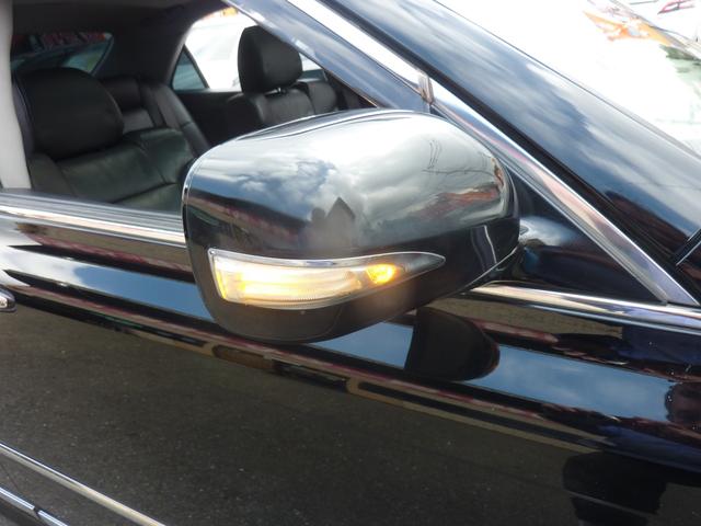 �E�C���J�[�~���[