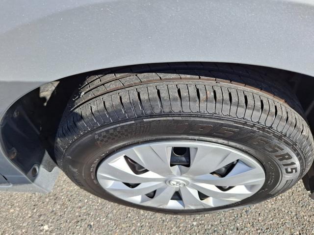 ノア X ナビ TV 電動スライドドア LEDヘッドランプ キーレスエントリー アイドリングストップ 3列シート CVT CD Bluetooth 衝突安全ボディ ABS ESC エアコン パワーステアリング(18枚目)