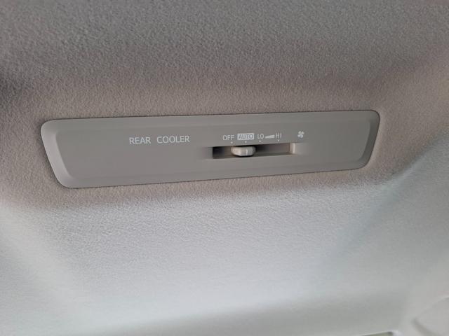 ノア X ナビ TV 電動スライドドア LEDヘッドランプ キーレスエントリー アイドリングストップ 3列シート CVT CD Bluetooth 衝突安全ボディ ABS ESC エアコン パワーステアリング(24枚目)