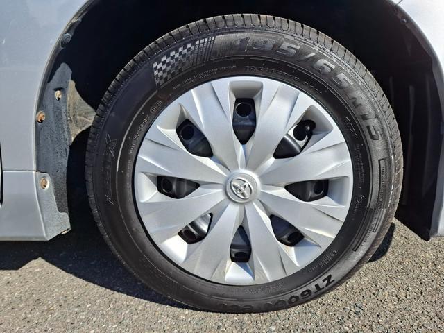 ノア X ナビ TV 電動スライドドア LEDヘッドランプ キーレスエントリー アイドリングストップ 3列シート CVT CD Bluetooth 衝突安全ボディ ABS ESC エアコン パワーステアリング(25枚目)