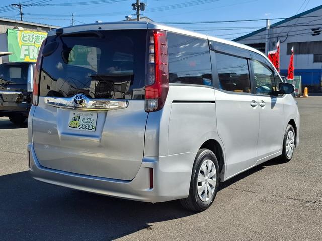 ノア X ナビ TV 電動スライドドア LEDヘッドランプ キーレスエントリー アイドリングストップ 3列シート CVT CD Bluetooth 衝突安全ボディ ABS ESC エアコン パワーステアリング(47枚目)