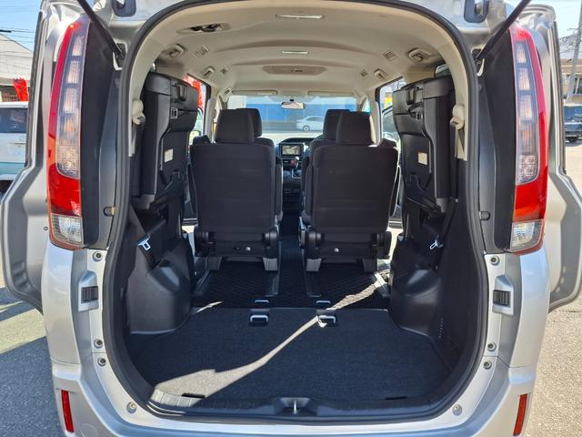 ノア X ナビ TV 電動スライドドア LEDヘッドランプ キーレスエントリー アイドリングストップ 3列シート CVT CD Bluetooth 衝突安全ボディ ABS ESC エアコン パワーステアリング(53枚目)