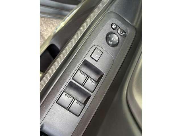 �p���[�E�B���h�E������`�F�b�N�n�j�ł��I���ł��C�ɂȂ邱�Ƃ͂��⍇���������I