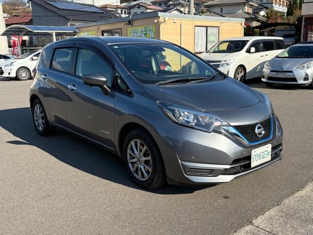 ノート e-パワー X ドライブレコーダー ETC 全周囲カメラ ナビ TV クリアランスソナー レーンアシスト 衝突被害軽減システム アルミホイール オートライト スマートキー 電動格納ミラー CVT ESC(12枚目)