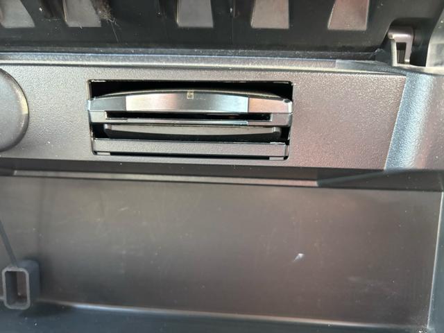 ソリオバンディット Fリミテッド ETC ナビ オートクルーズコントロール 両側電動スライドドア オートライト LEDヘッドランプ スマートキー アイドリングストップ 電動格納ミラー シートヒーター ウォークスルー CVT(4枚目)