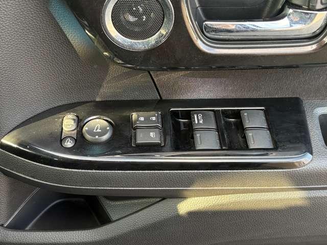 Ｎ－ＢＯＸカスタム Ｇ・ＥＸターボホンダセンシング　ＥＴＣ　バックカメラ　両側電動スライドドア　ナビ　ＴＶ　オートクルーズコントロール　レーンアシスト　衝突被害軽減システム　オートライト　スマートキー　アイドリングストップ　電動格納ミラー　ＣＶＴ（25枚目）