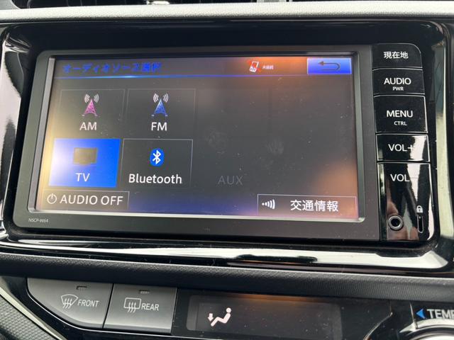 アクア Ｓスタイルブラック　ドライブレコーダー　ＥＴＣ　バックカメラ　ナビ　ＴＶ　レーンアシスト　衝突被害軽減システム　アルミホイール　オートマチックハイビーム　スマートキー　電動格納ミラー　ＣＶＴ　衝突安全ボディ　ＡＢＳ（8枚目）