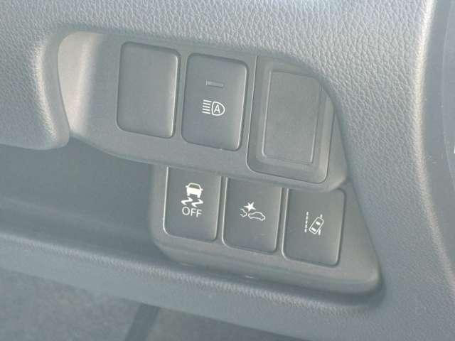 �Փ˔�Q�y���V�X�e���t���ł��I������̏ꍇ�A�Փ˂ɂ���Q���y�����Ă���܂��B