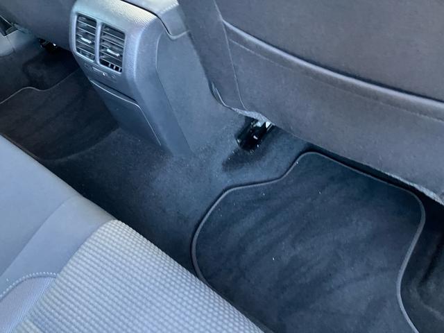 ゴルフ ＴＳＩコンフォートライン　ＴＳＩコンフォートライン　ワンオーナー　車検令和９年３月　ＥＴＣ　ドライブレコーダー　バックカメラ　オートエアコン　純正アルミホイール（13枚目）