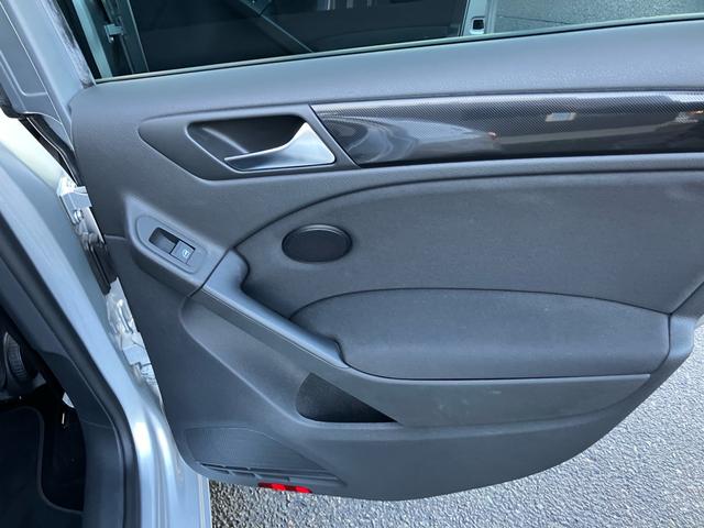 ゴルフ ＴＳＩコンフォートライン　ＴＳＩコンフォートライン　ワンオーナー　車検令和９年３月　ＥＴＣ　ドライブレコーダー　バックカメラ　オートエアコン　純正アルミホイール（19枚目）