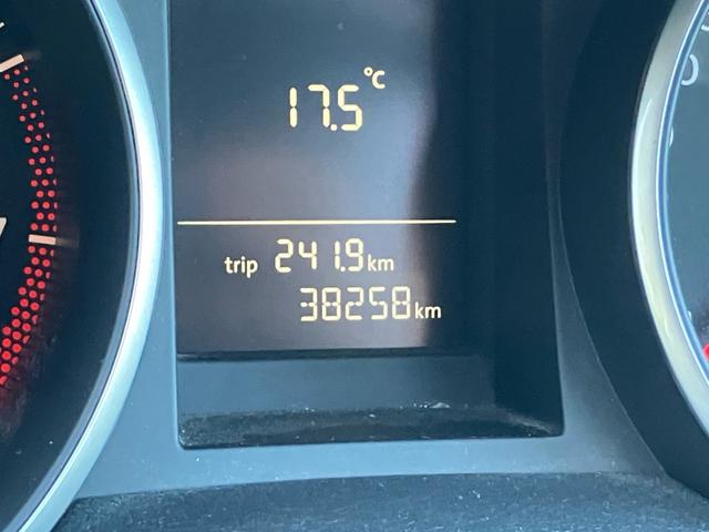 ゴルフ ＴＳＩコンフォートライン　ＴＳＩコンフォートライン　ワンオーナー　車検令和９年３月　ＥＴＣ　ドライブレコーダー　バックカメラ　オートエアコン　純正アルミホイール（24枚目）