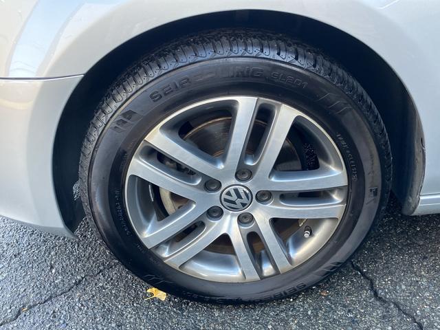 ゴルフ ＴＳＩコンフォートライン　ＴＳＩコンフォートライン　ワンオーナー　車検令和９年３月　ＥＴＣ　ドライブレコーダー　バックカメラ　オートエアコン　純正アルミホイール（39枚目）
