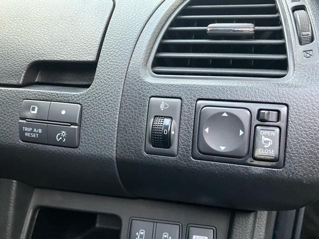 セレナ ２０Ｘ　メモリーナビ　両側パワースライド　インテリキー　Ｂｌｕｅｔｏｏｔｈ接続　バックカメラ　オートエアコン　電動格納ミラー（14枚目）