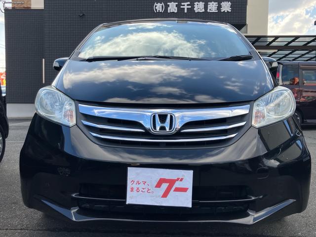 フリード G ジャストセレクション スマートキー SDナビ フルセグ DVD再生 Bluetooth SDカード 後席モニターBカメラ ETC HIDライト 社外14AW オートA/C 両面自動ドア ドアミラーウインカー 6人乗(2枚目)